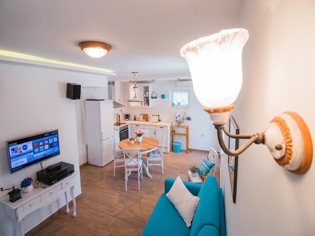 Holiday Home Lukica بريفلاكا الغرفة الصورة