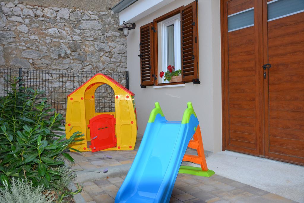 Holiday Home Lukica بريفلاكا المظهر الخارجي الصورة